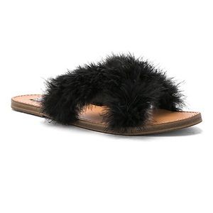 NWB Steve Madden Ciara Slides Size 6